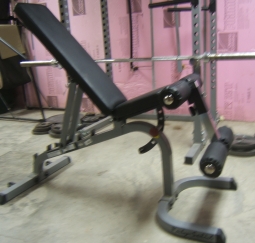 Body Solid GFID31 Weight Bench in Incline Position