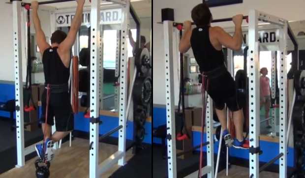 band resisted pull ups