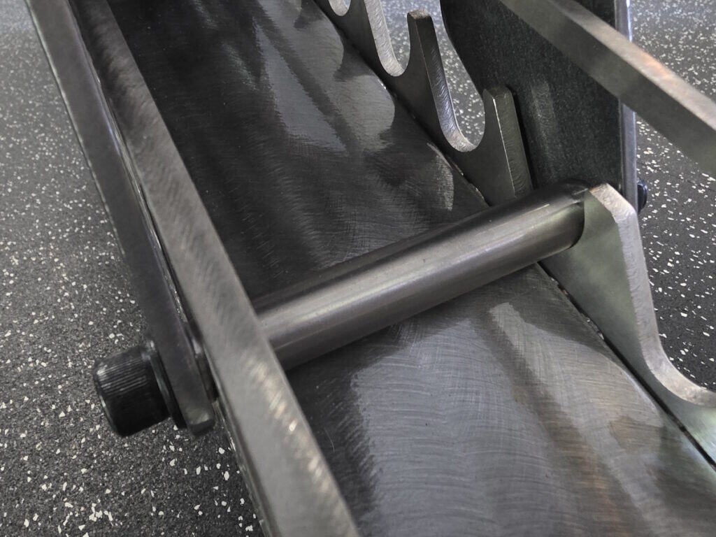 Metal-on-Metal Contact on the Vulcan M-61 Bench Adjustment System