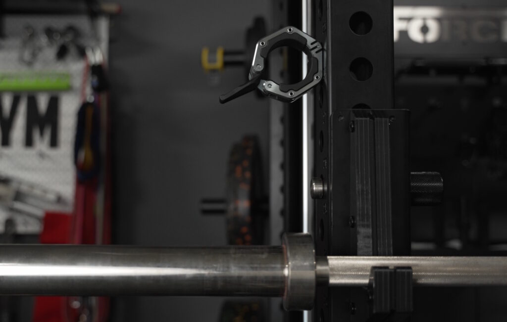 Lock-Jaw Flex Barbell Collar - Design - Magnets