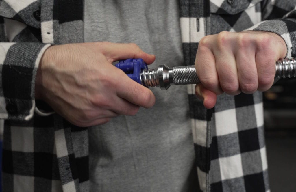 Lock-Jaw One Barbell Collar - Manual Pull Test