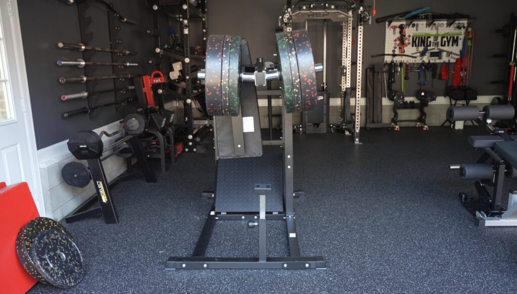 GMWD Pendulum Squat Review - Compact Footprint