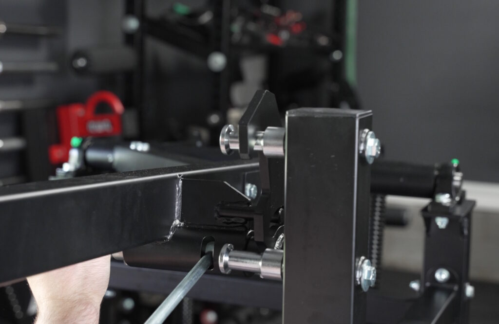 GMWD Pendulum Squat Review - Usability - Racking and Unracking