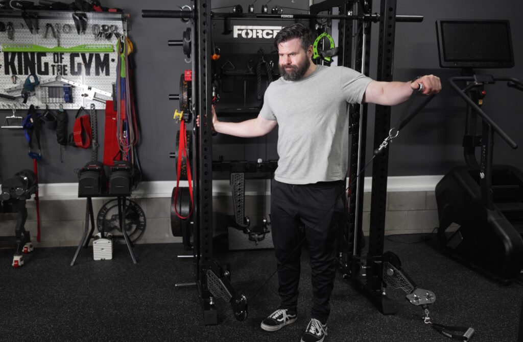 Force USA C20 - Lateral Raises
