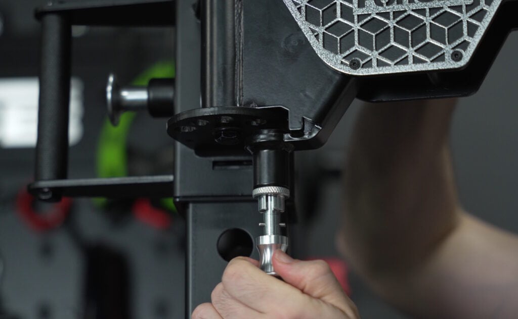 Force USA C20 Review - Pop-Pin Adjustment Settings on Articulating Arms - Freestyle